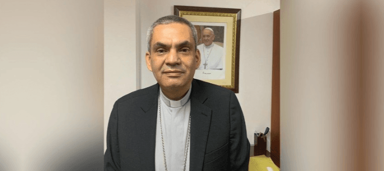 Monseñor Elkin Fernado